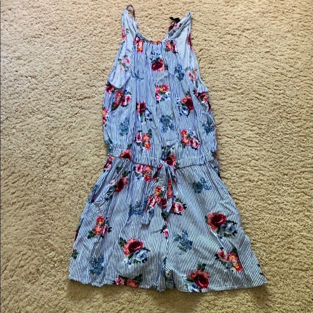 Floral romper!